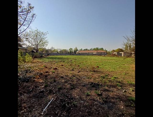 1,983M² VACANT LAND FOR SALE IN HENLEY ON KLIP